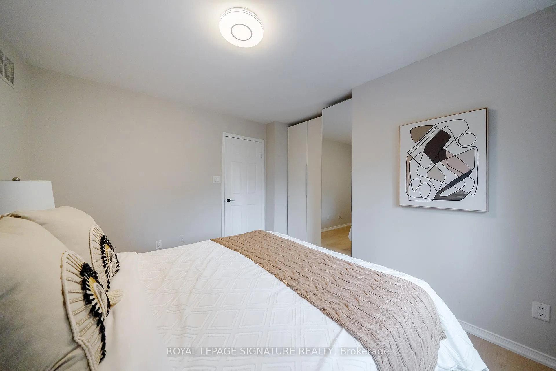 Photo 28 of 1239 Barnwood Square, Pickering, Liverpool — HOMEH