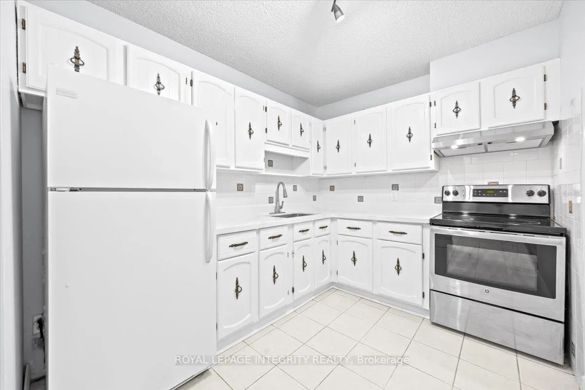 Photo 4 of Unit 1201, 900 Dynes Road, Ottawa, Carleton Square — HOMEH
