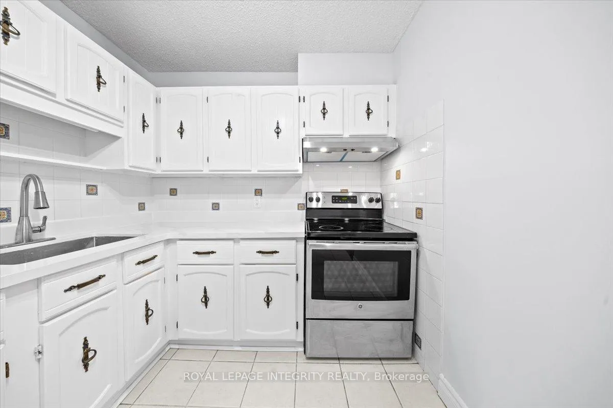 Photo 5 of Unit 1201, 900 Dynes Road, Ottawa, Carleton Square — HOMEH
