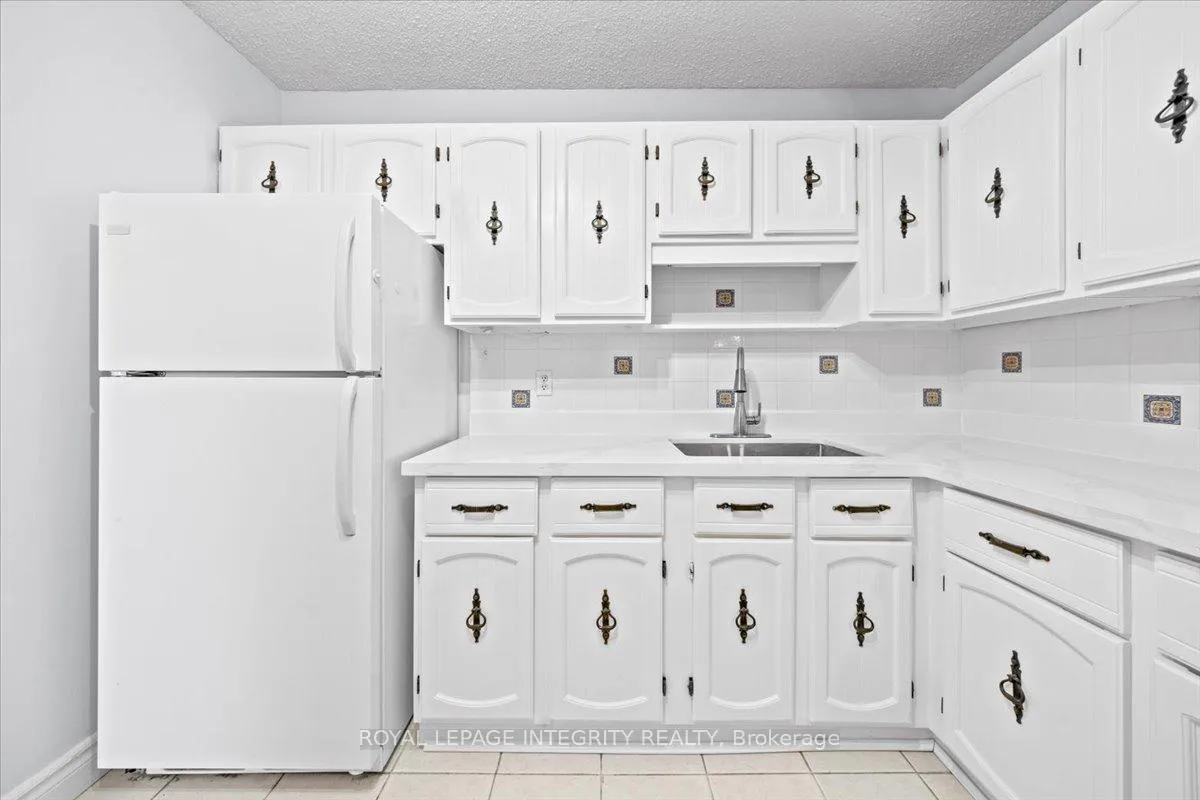 Photo 6 of Unit 1201, 900 Dynes Road, Ottawa, Carleton Square — HOMEH
