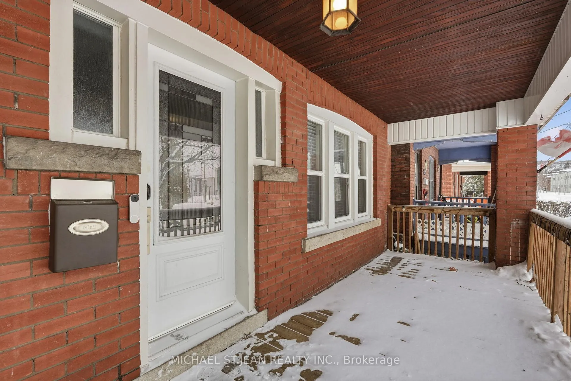 Photo 3 of 34 Balsam Avenue N, Hamilton, Stipley — HOMEH