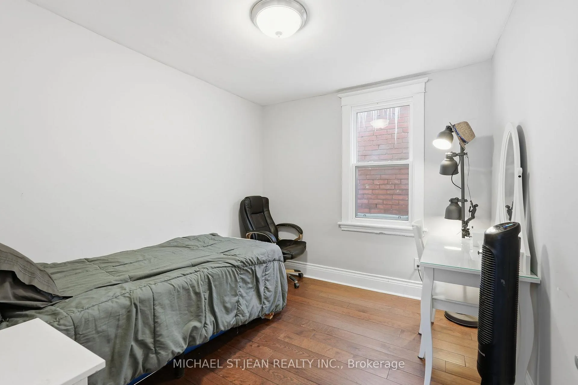Photo 26 of 34 Balsam Avenue N, Hamilton, Stipley — HOMEH
