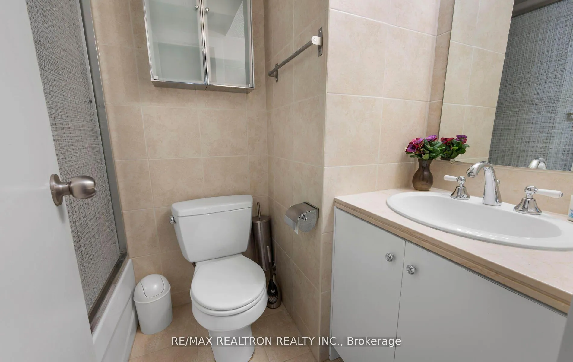 Photo 8 of Unit Bsmt, 1362 Everton Street, Pickering, Liverpool — HOMEH
