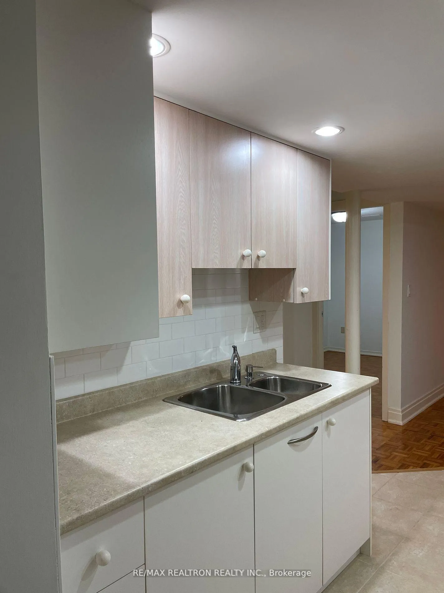 Photo 10 of Unit Bsmt, 1362 Everton Street, Pickering, Liverpool — HOMEH