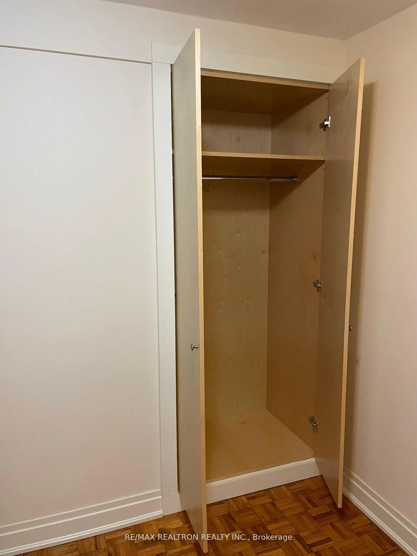 Photo 15 of Unit Bsmt, 1362 Everton Street, Pickering, Liverpool — HOMEH
