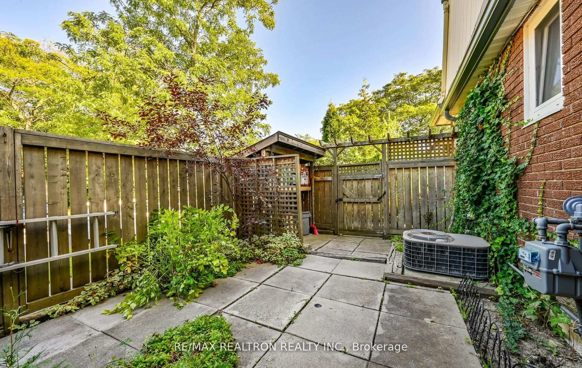 Photo 20 of Unit Bsmt, 1362 Everton Street, Pickering, Liverpool — HOMEH
