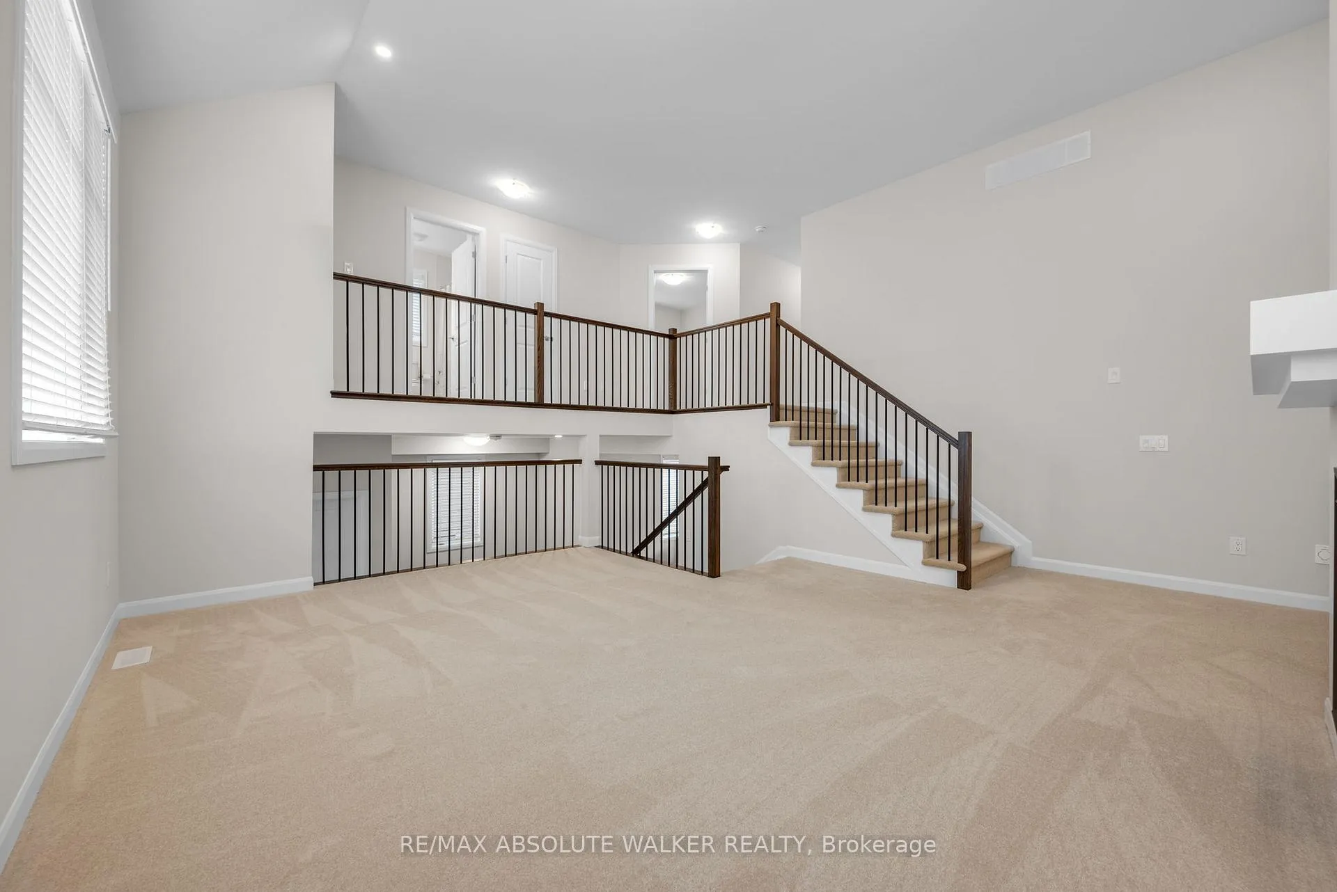 Photo 20 of 529 Anchor Circle, Ottawa, Mahogany Community — HOMEH