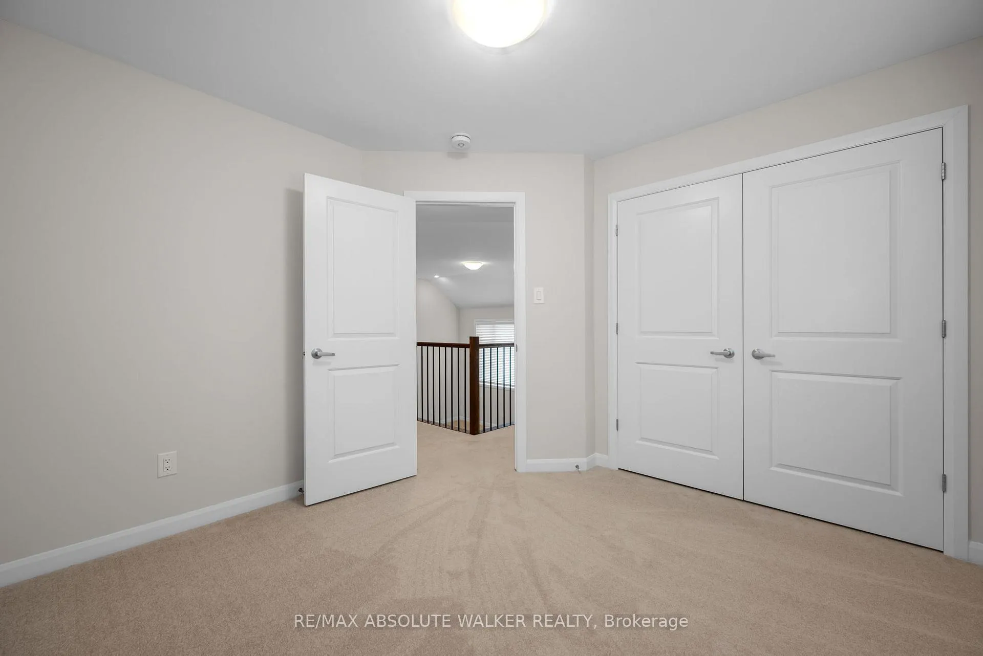 Photo 32 of 529 Anchor Circle, Ottawa, Mahogany Community — HOMEH