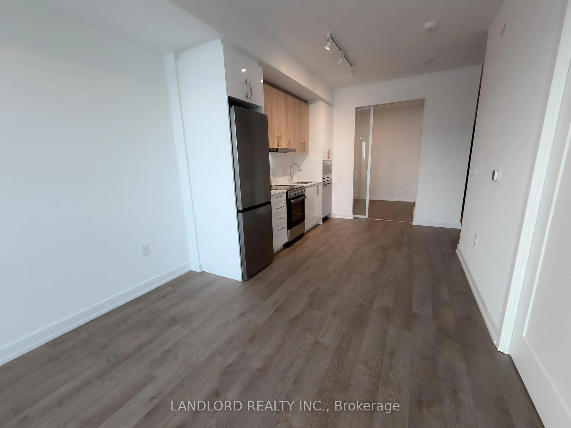 Photo 4 of Unit 619, 9751 Markham Road, Markham, Greensborough — HOMEH