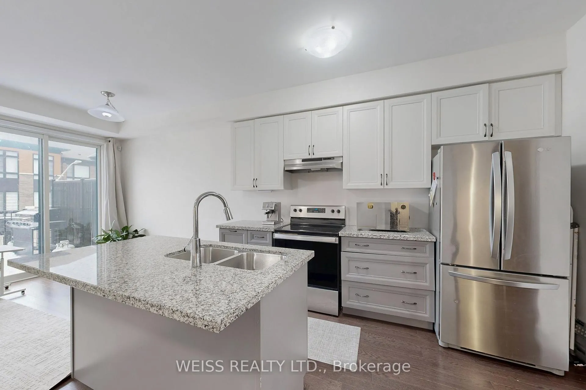 Photo 8 of 6729 Thickson Road N, Whitby, Brooklin — HOMEH