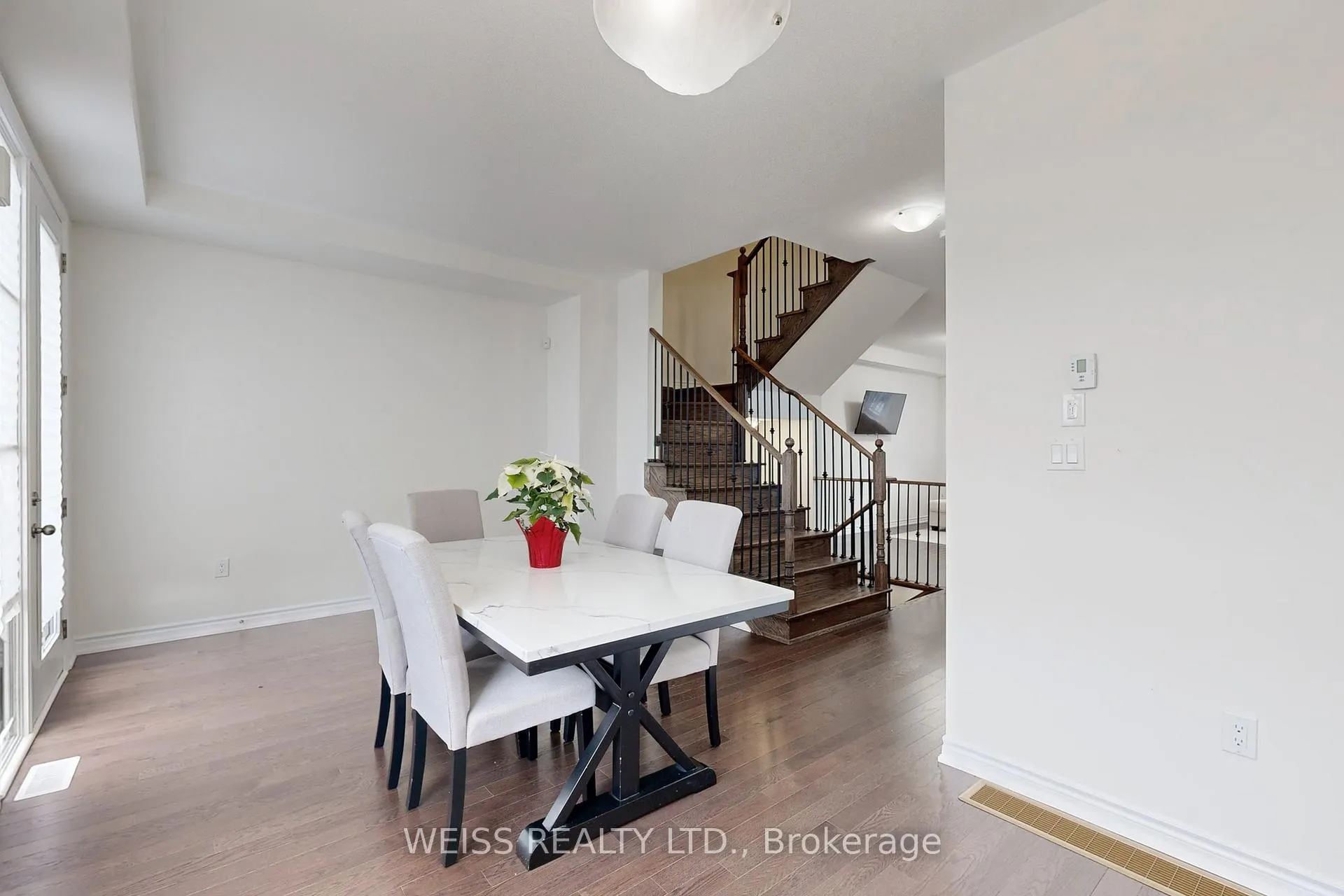 Photo 13 of 6729 Thickson Road N, Whitby, Brooklin — HOMEH