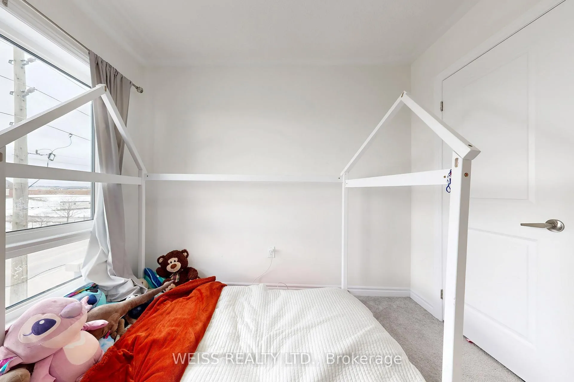 Photo 31 of 6729 Thickson Road N, Whitby, Brooklin — HOMEH