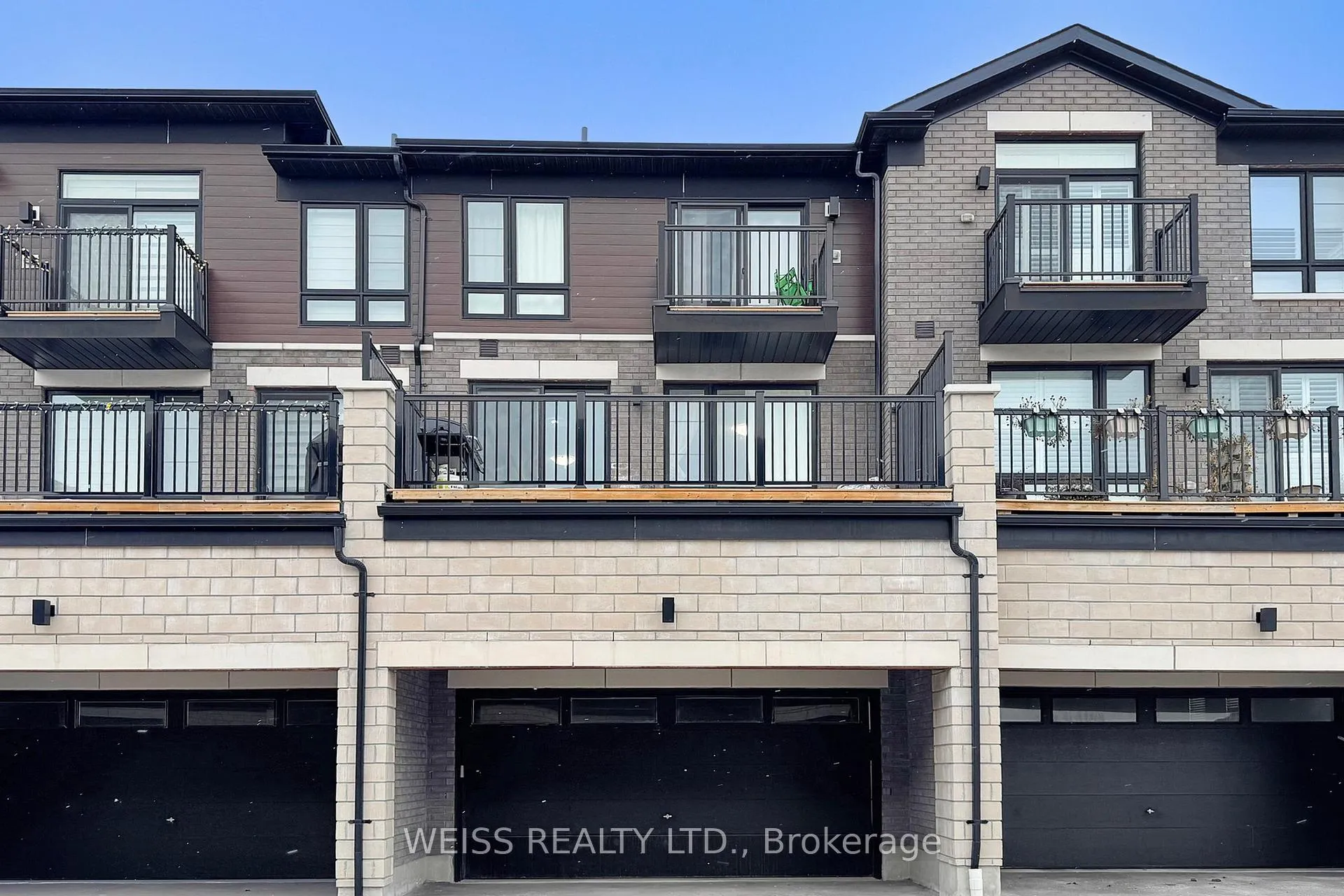 Photo 48 of 6729 Thickson Road N, Whitby, Brooklin — HOMEH
