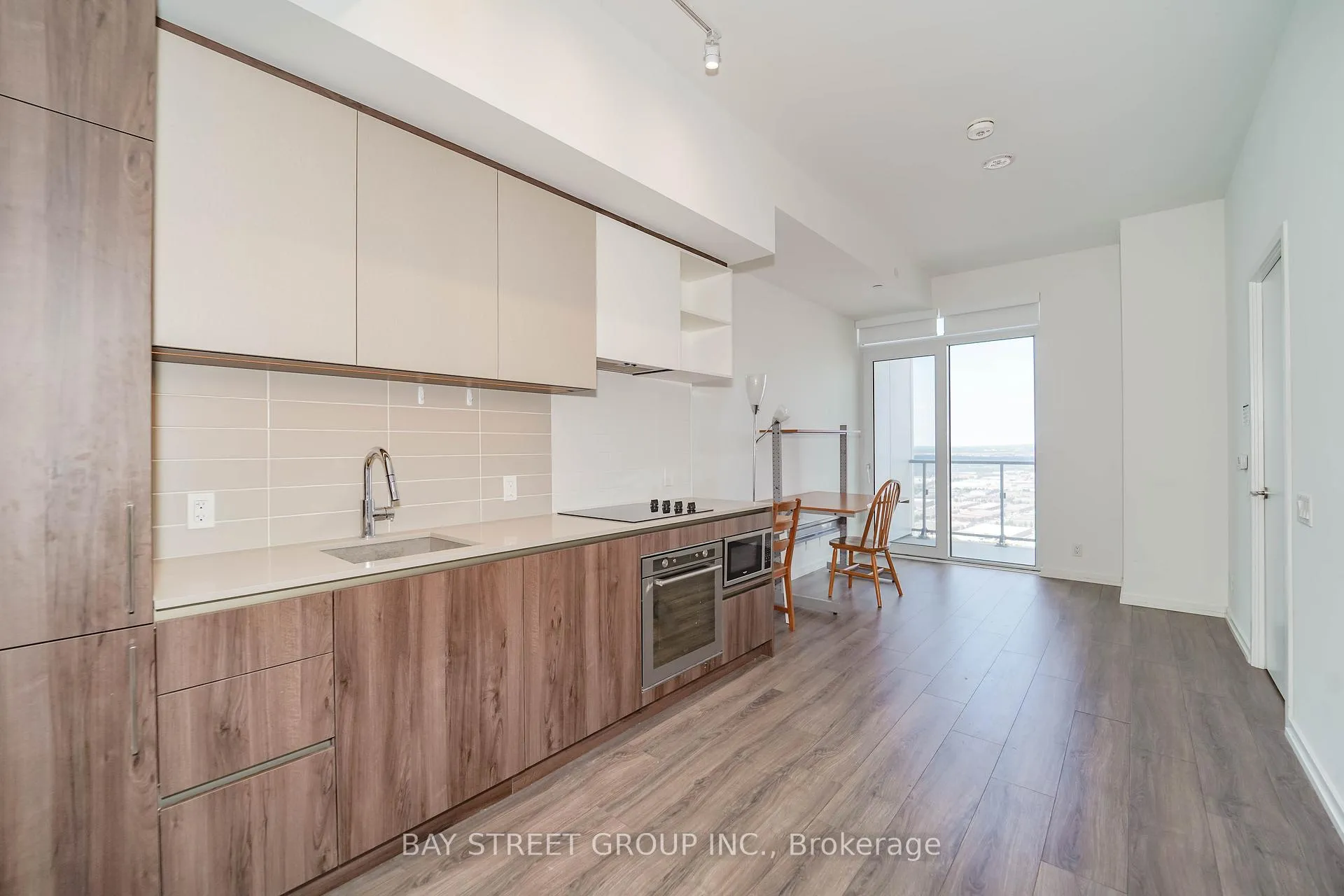 Photo 9 of Unit 4512, 1000 Portage Parkway, Vaughan, Vaughan Corporate Centre — HOMEH