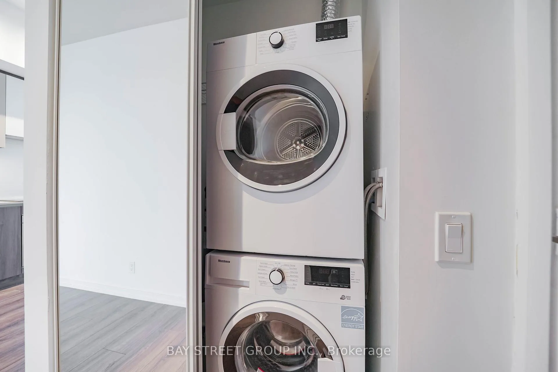 Photo 26 of Unit 4512, 1000 Portage Parkway, Vaughan, Vaughan Corporate Centre — HOMEH
