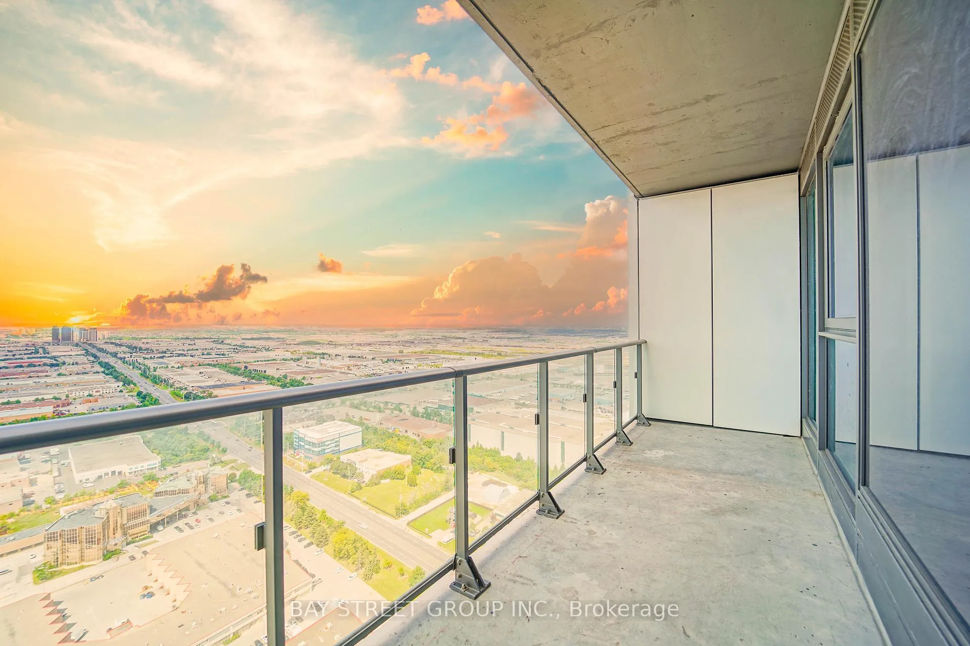 Photo 28 of Unit 4512, 1000 Portage Parkway, Vaughan, Vaughan Corporate Centre — HOMEH