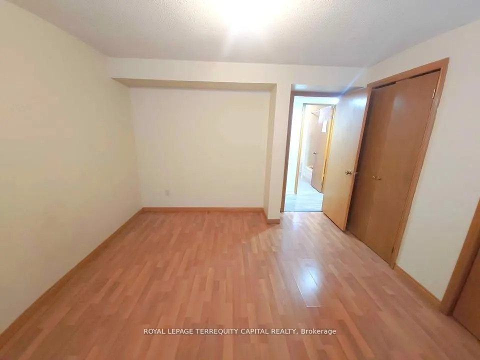 Photo 10 of Unit Lower, 98 Buchanan Street, Barrie, Grove East — HOMEH