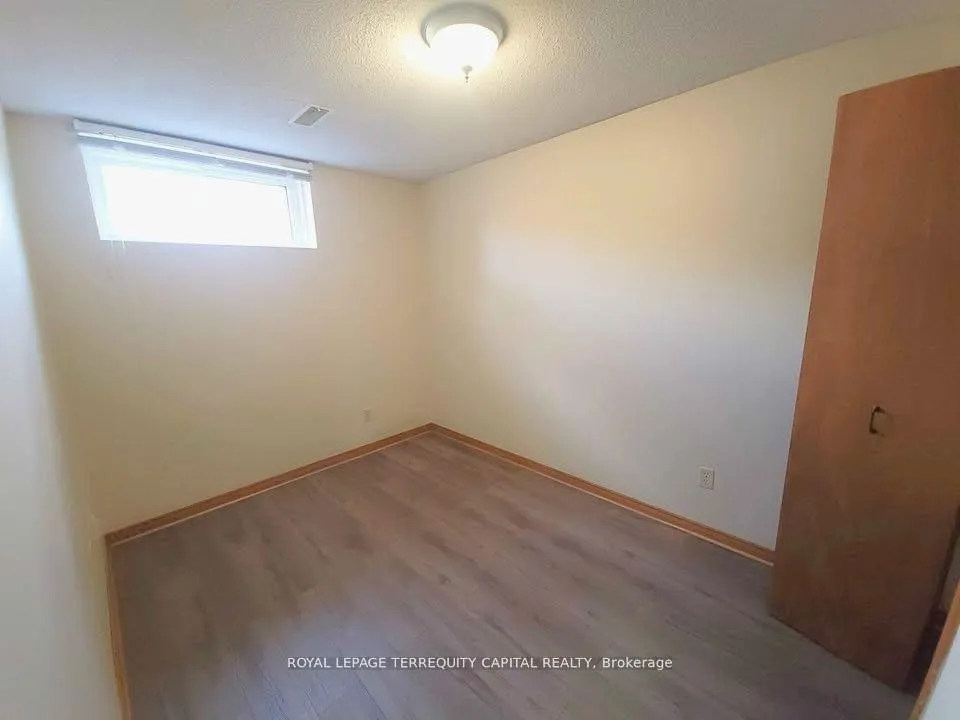 Photo 13 of Unit Lower, 98 Buchanan Street, Barrie, Grove East — HOMEH