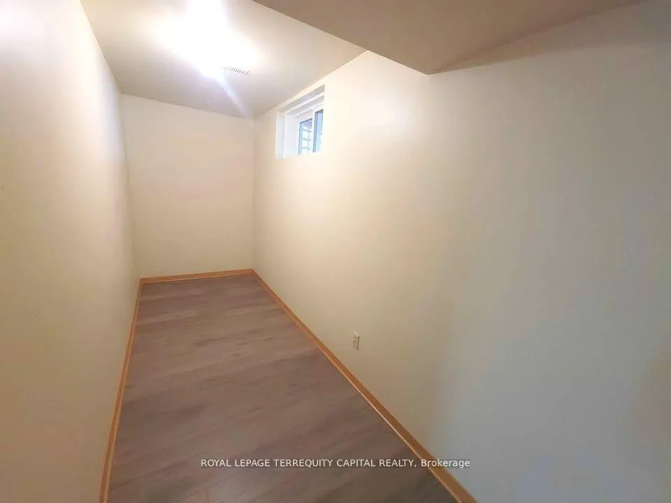 Photo 15 of Unit Lower, 98 Buchanan Street, Barrie, Grove East — HOMEH