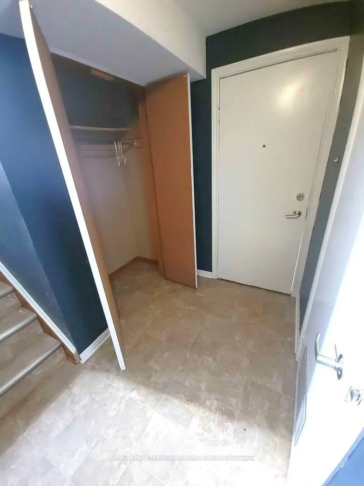 Photo 18 of Unit Lower, 98 Buchanan Street, Barrie, Grove East — HOMEH