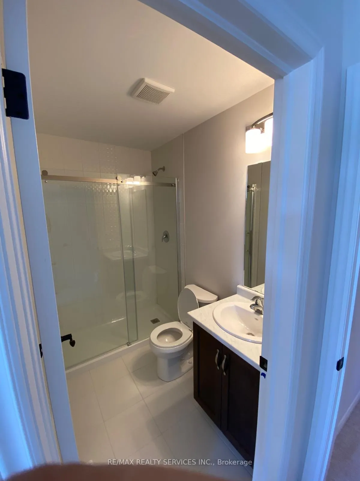 Photo 10 of 6 Marr Lane, Hamilton, Ancaster — HOMEH