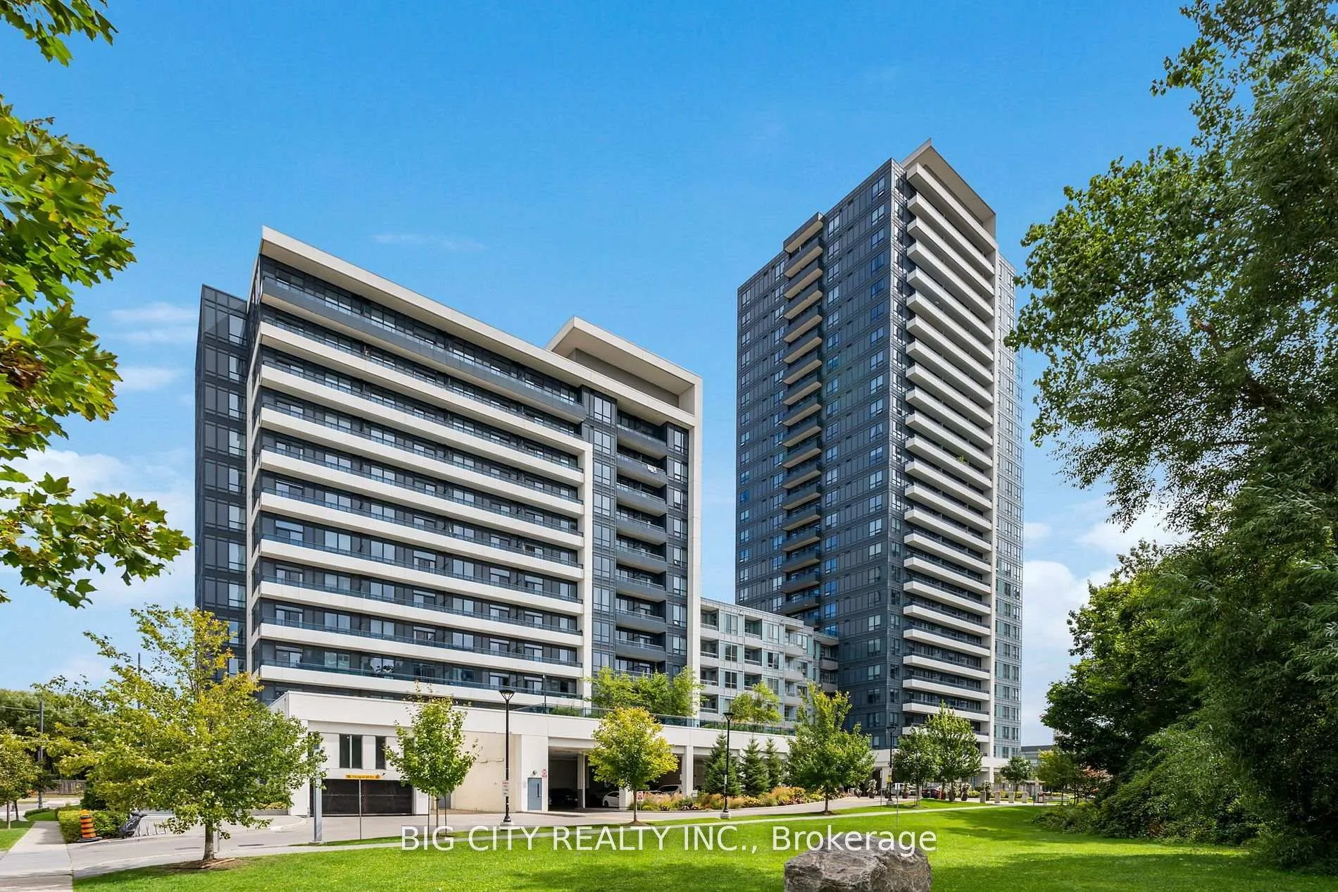 Photo 3 of Unit 2210, 7890 Bathurst Street, Vaughan, Beverley Glen — HOMEH