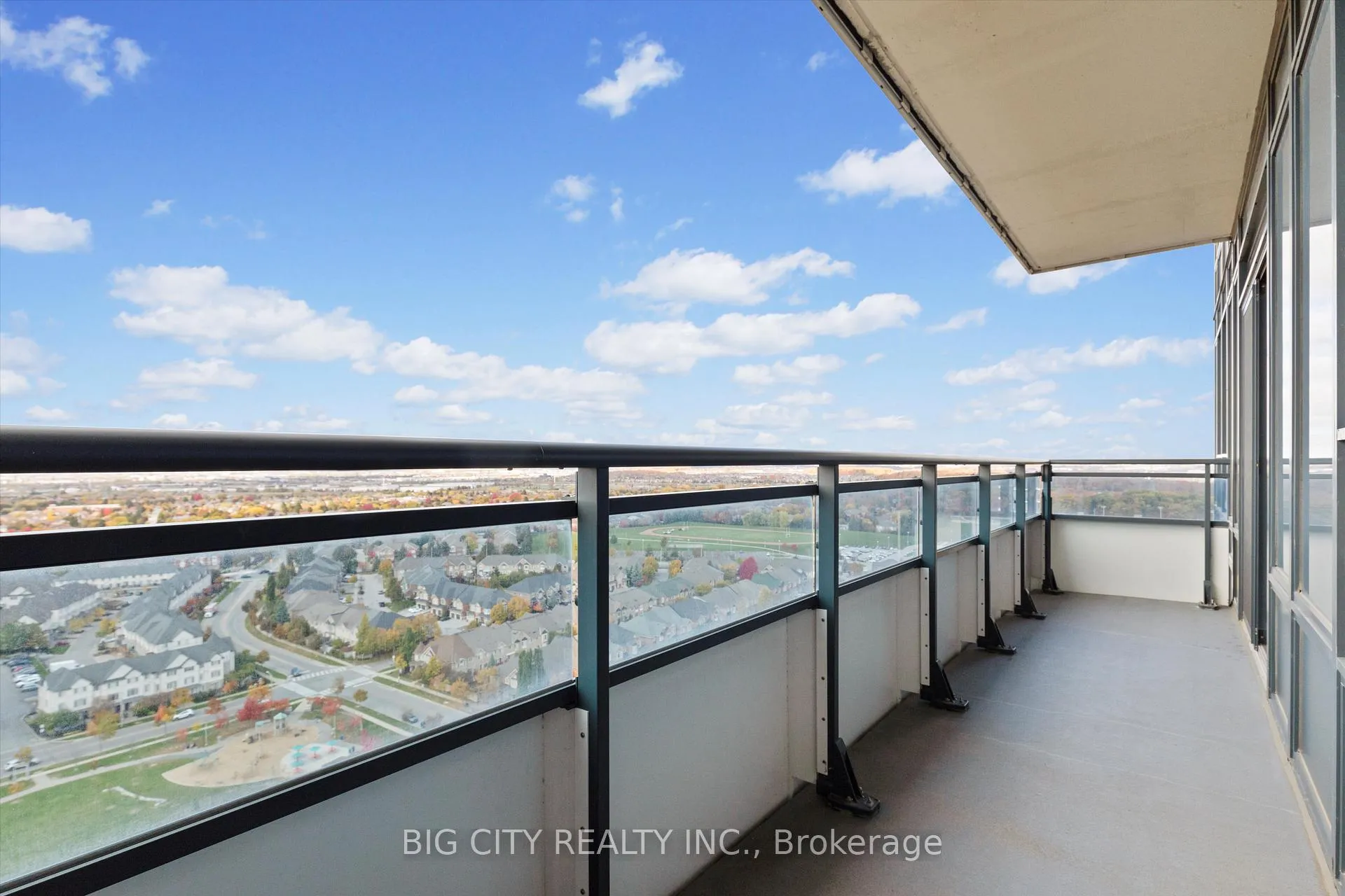 Photo 18 of Unit 2210, 7890 Bathurst Street, Vaughan, Beverley Glen — HOMEH