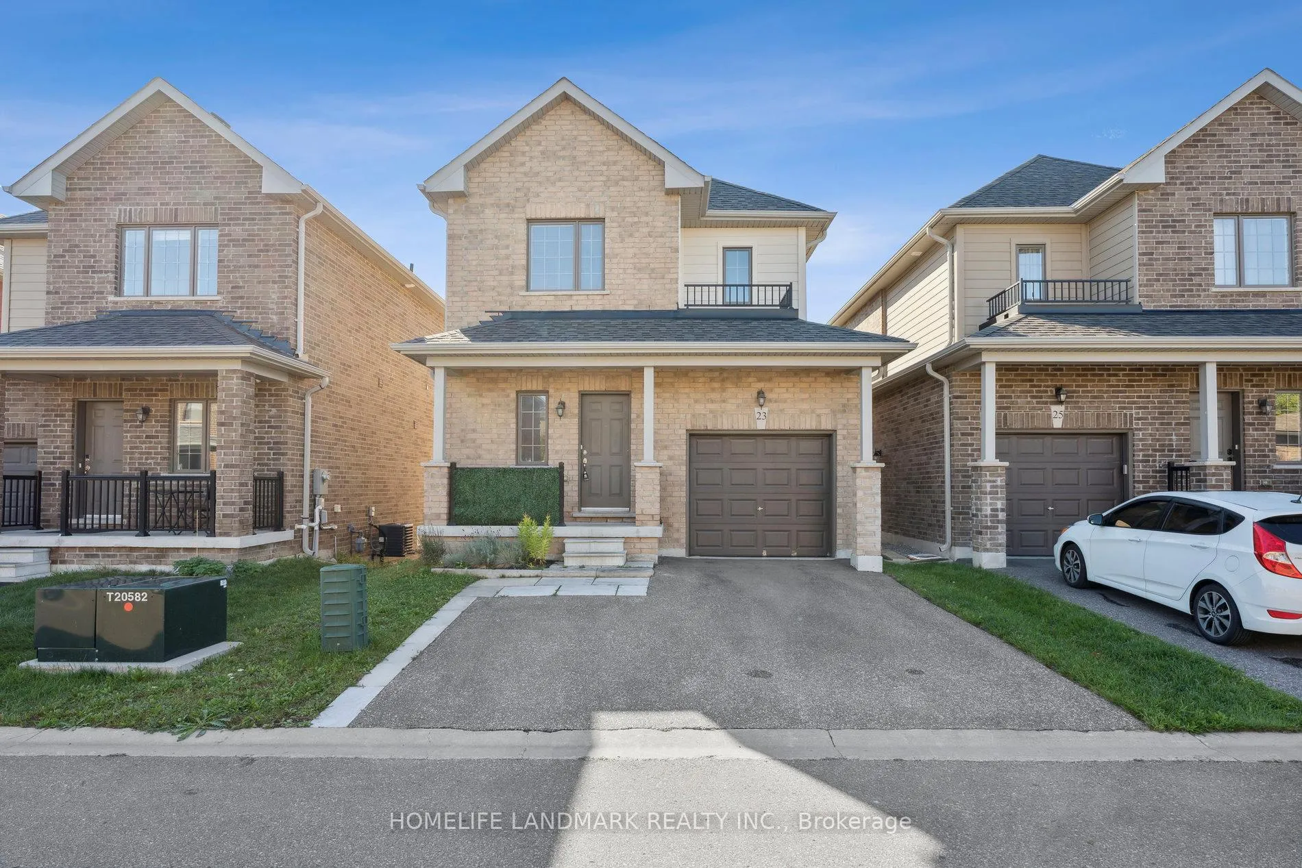 Front of 23 bedford estates Crescent