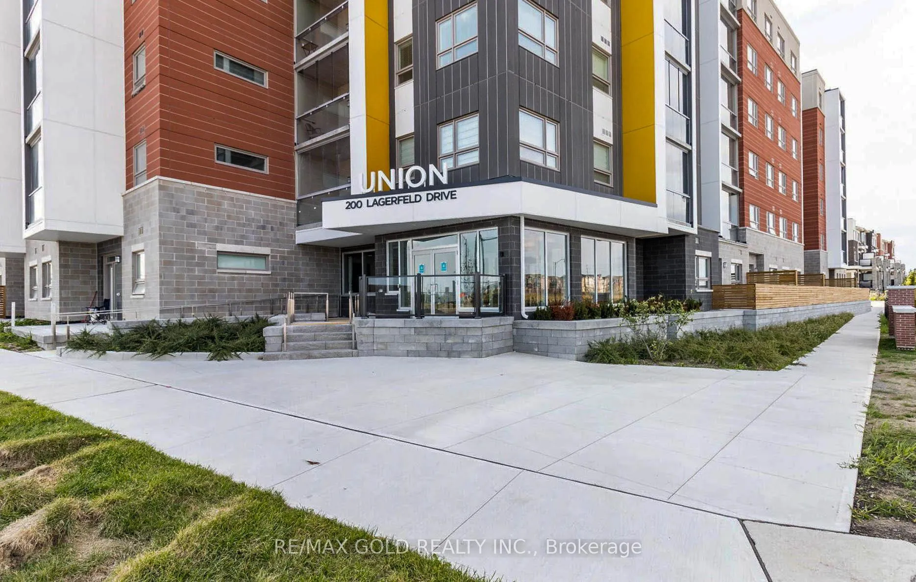 Photo 1 of Unit 315, 200 Lagerfeld Drive, Brampton, Northwest Brampton — HOMEH