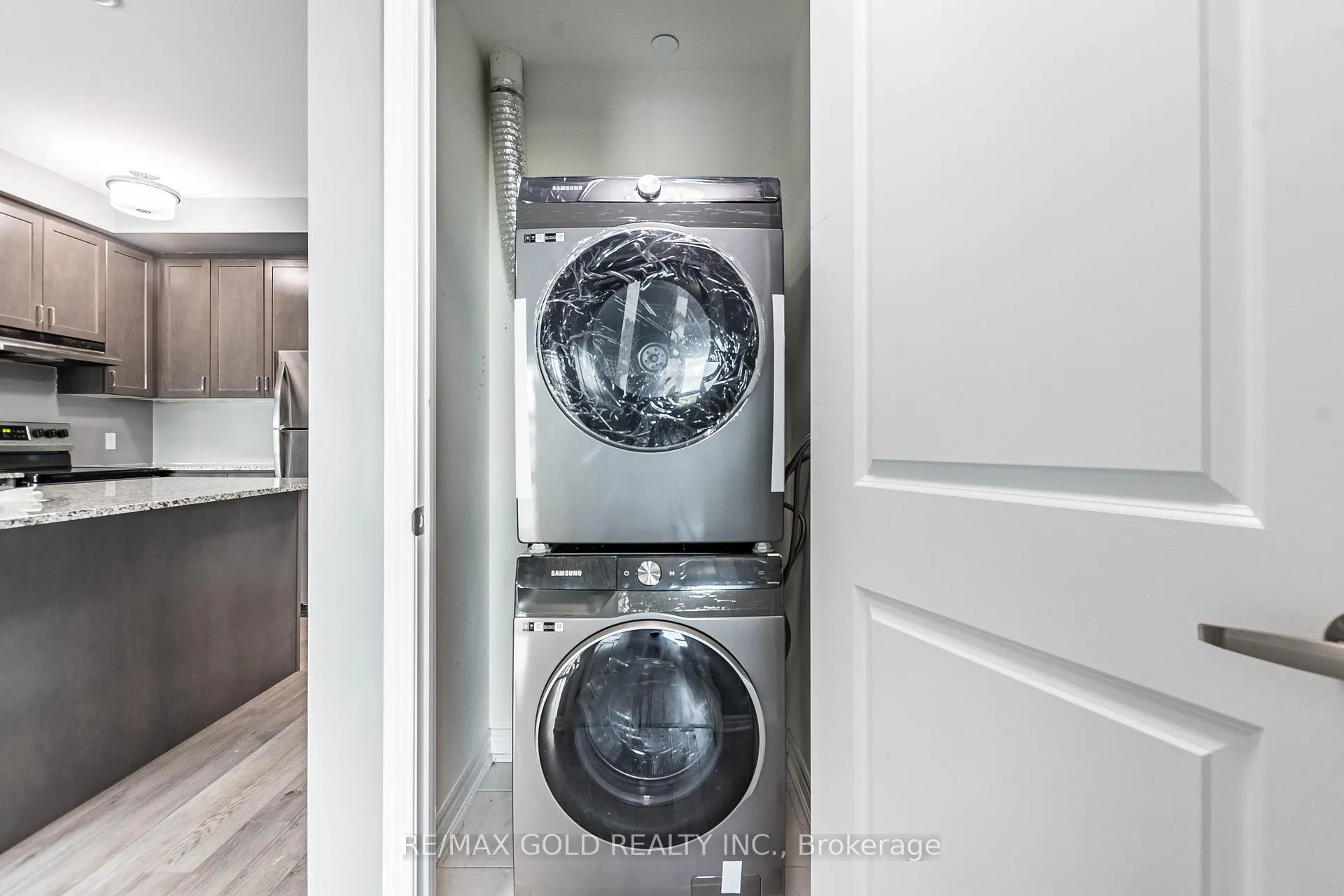 Photo 16 of Unit 315, 200 Lagerfeld Drive, Brampton, Northwest Brampton — HOMEH
