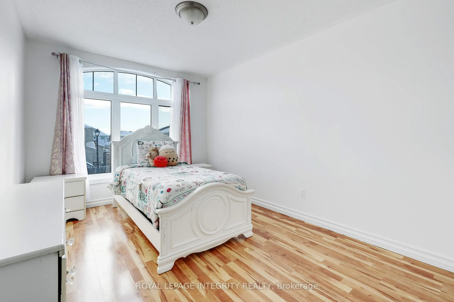 Photo 18 of 901 Ashenvale Way, Ottawa, Avalon East — HOMEH