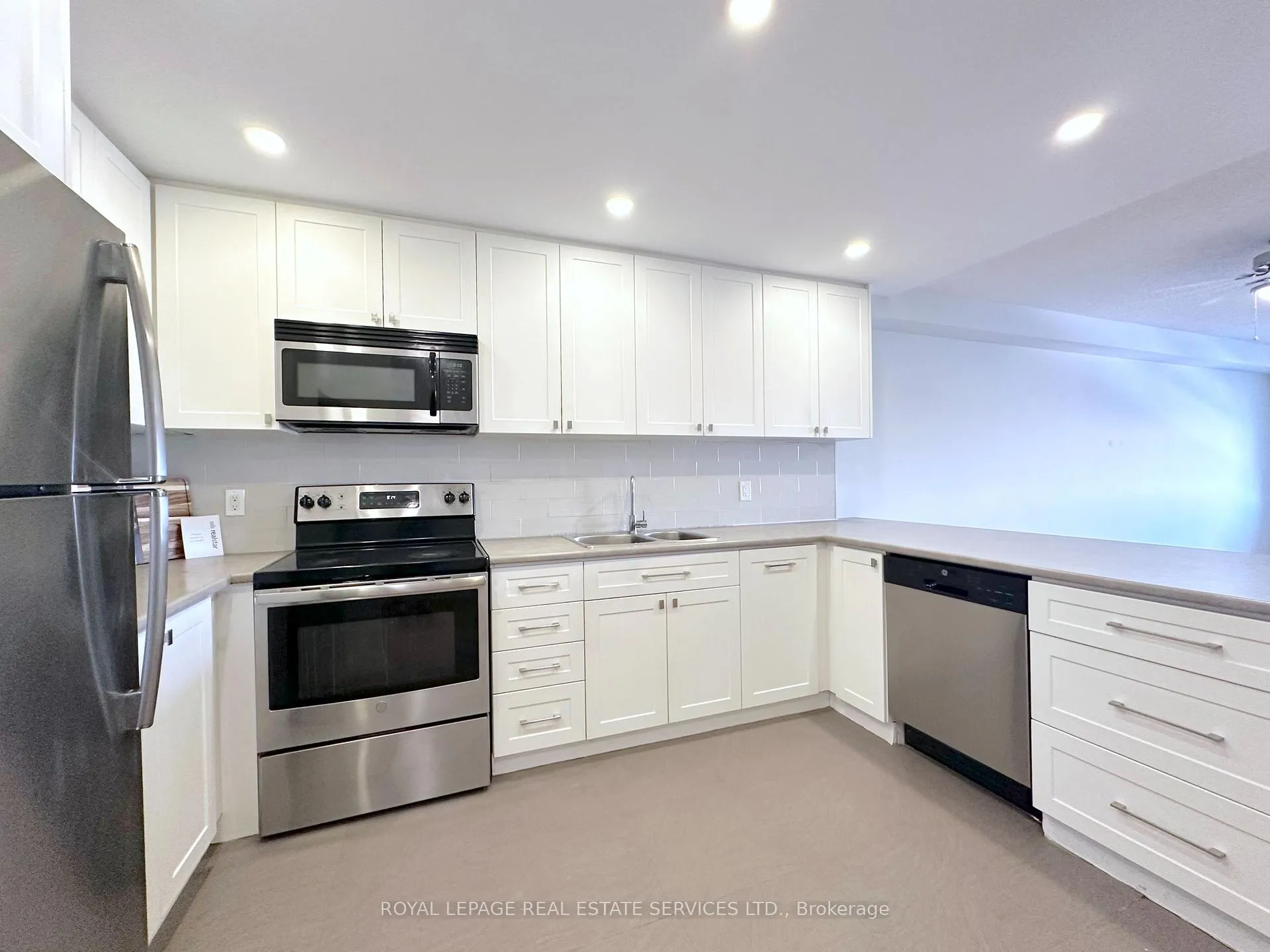 Photo 3 of Unit 1108, 190 Clark Boulevard, Brampton, Queen Street Corridor — HOMEH