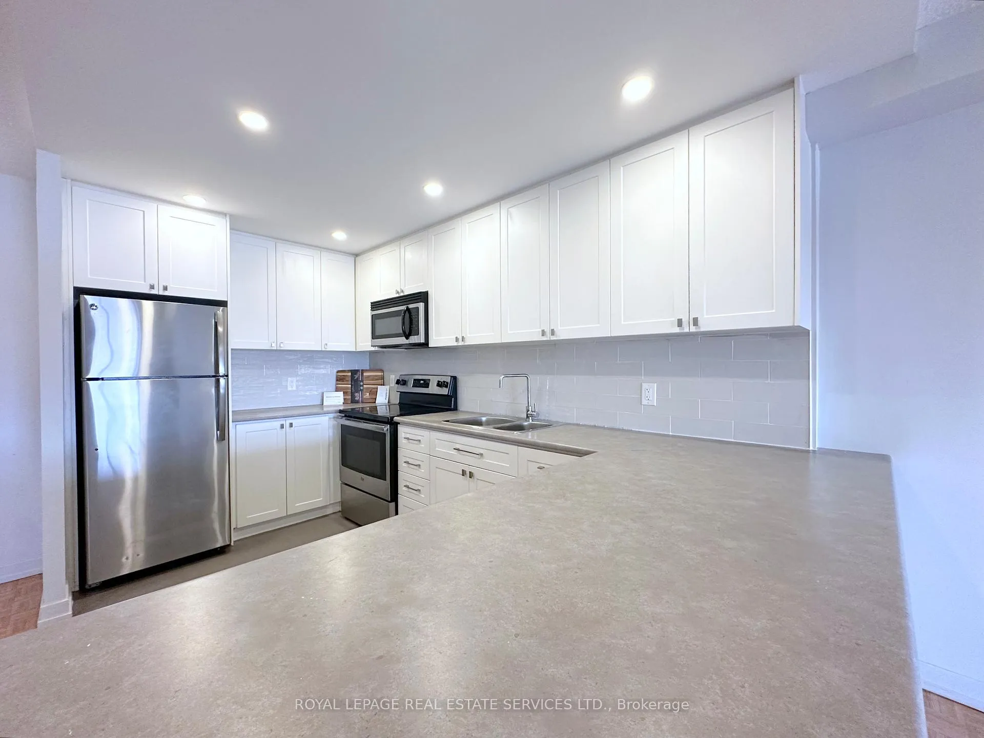 Photo 4 of Unit 1108, 190 Clark Boulevard, Brampton, Queen Street Corridor — HOMEH
