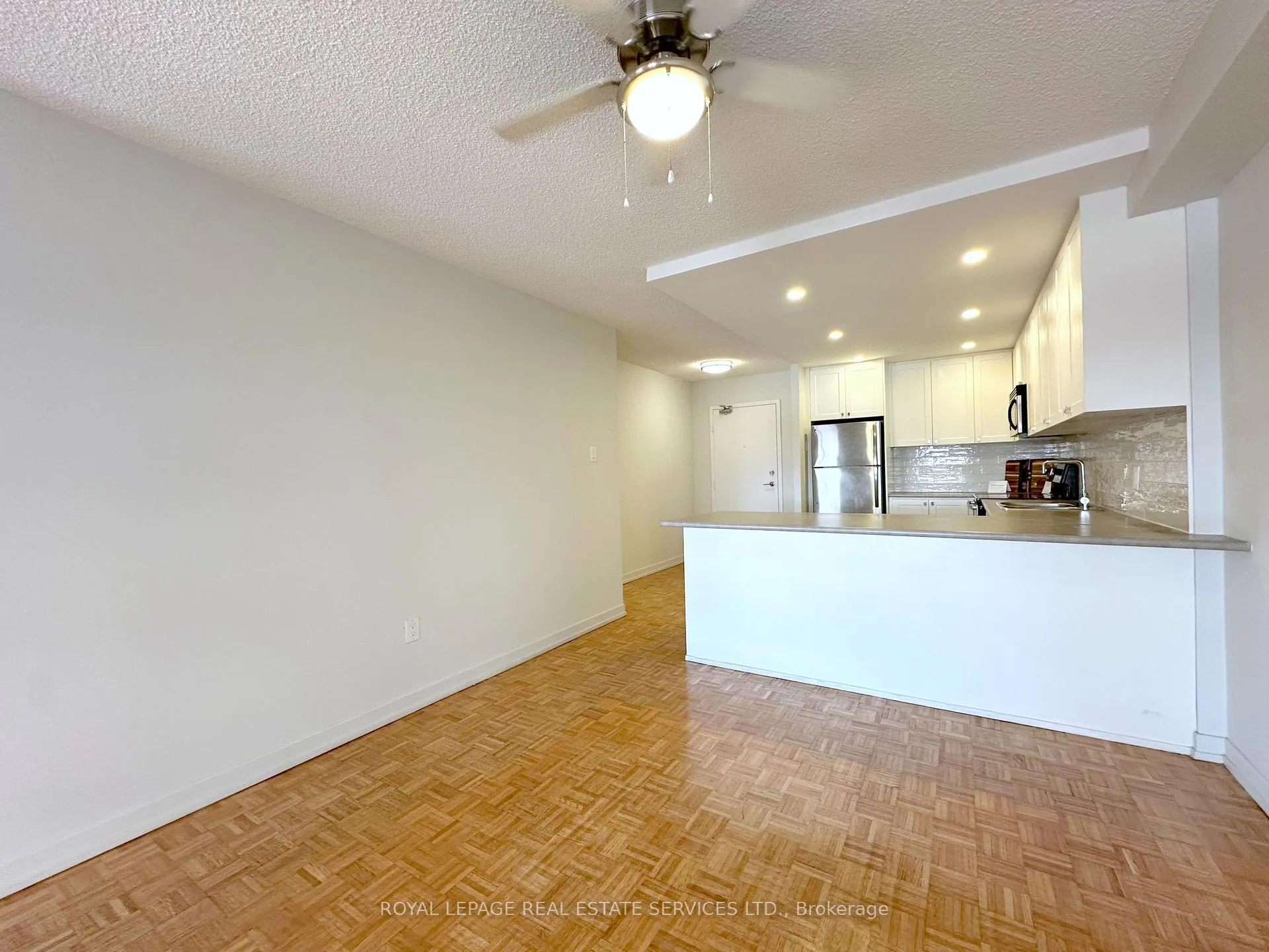 Photo 8 of Unit 1108, 190 Clark Boulevard, Brampton, Queen Street Corridor — HOMEH