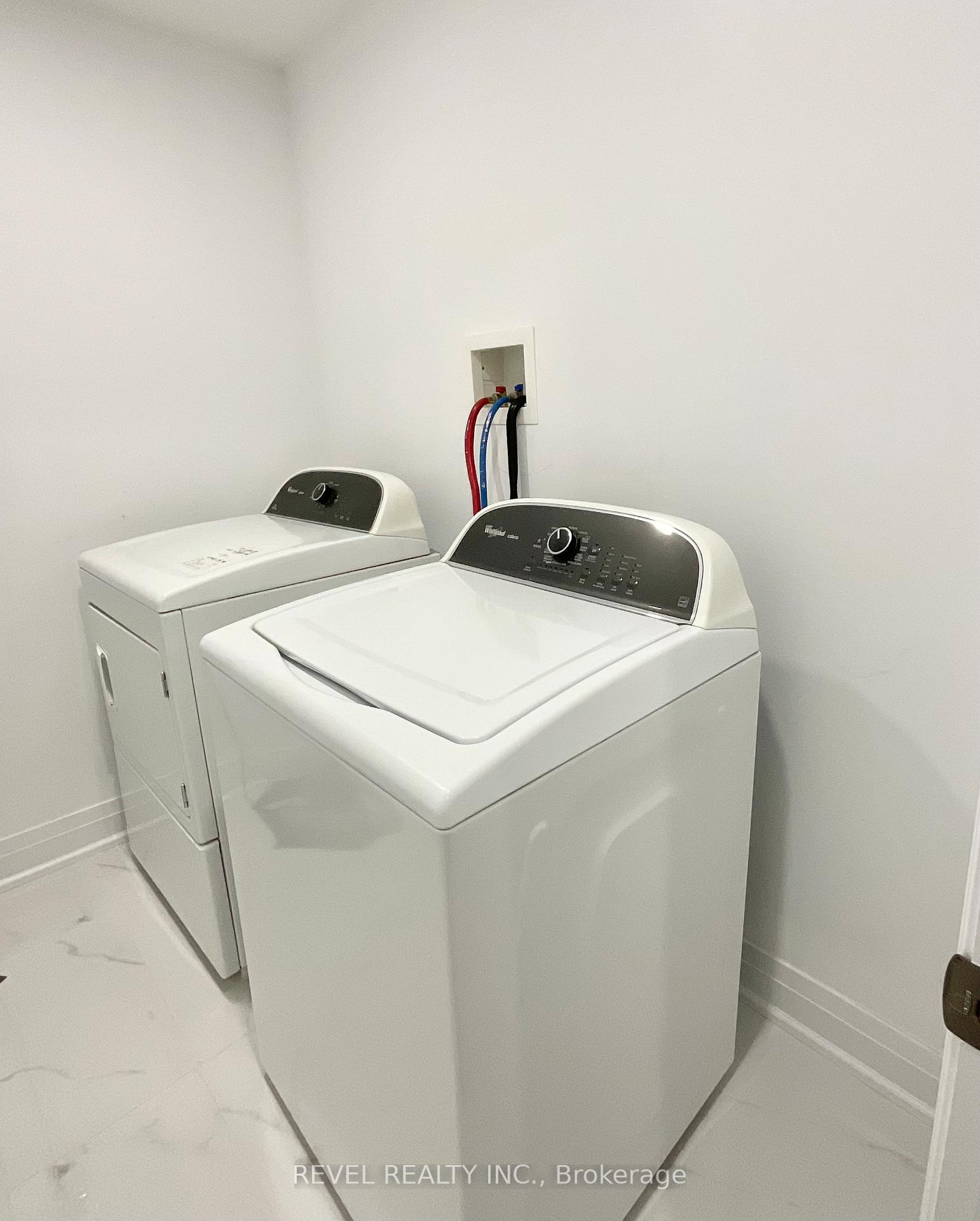 Photo 4 of Unit Lower, 54 Golden Meadow Road, Barrie, Bayshore — HOMEH