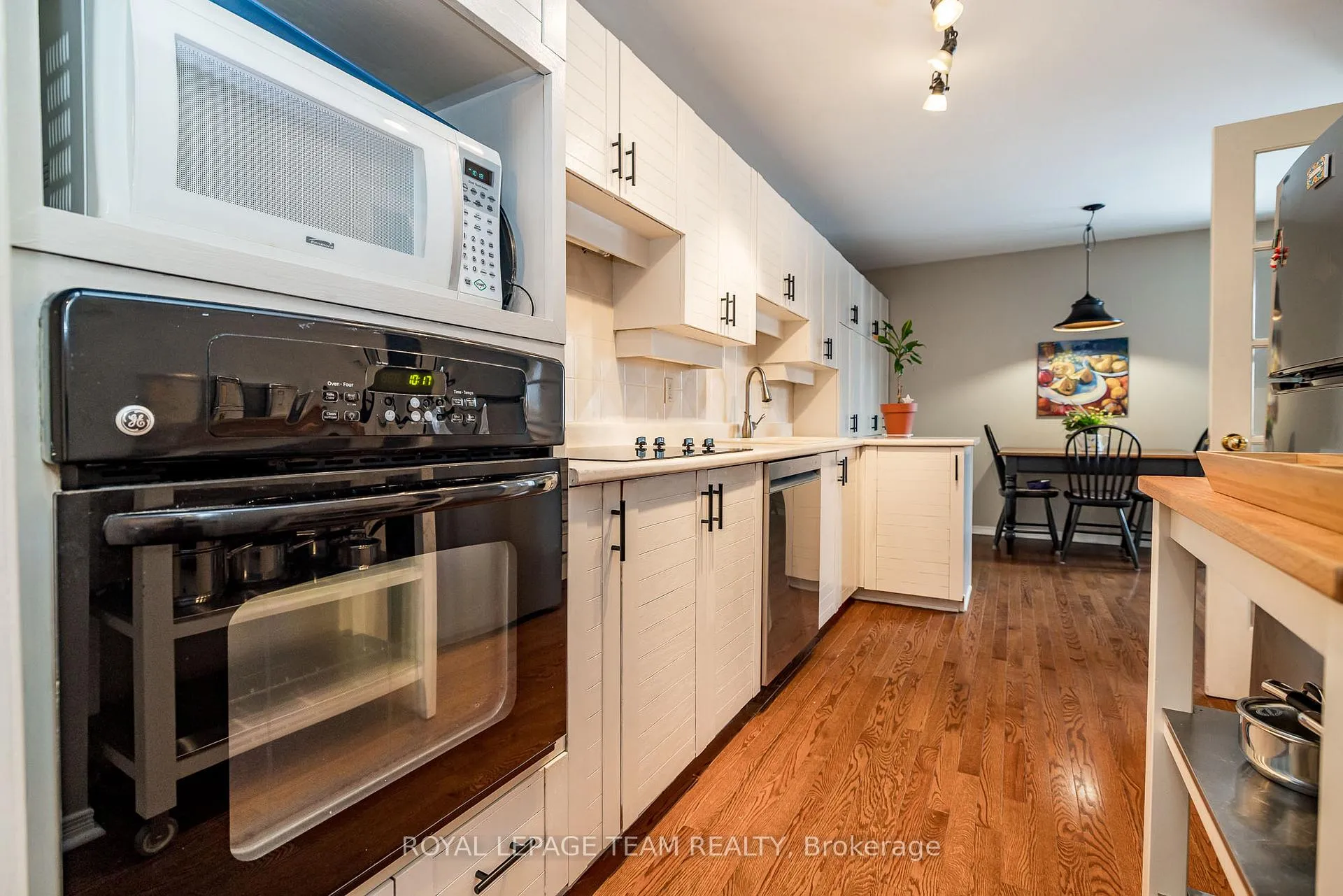Photo 12 of Unit 13, 25 Pine Needles Court, Ottawa, Stittsville (Central) — HOMEH