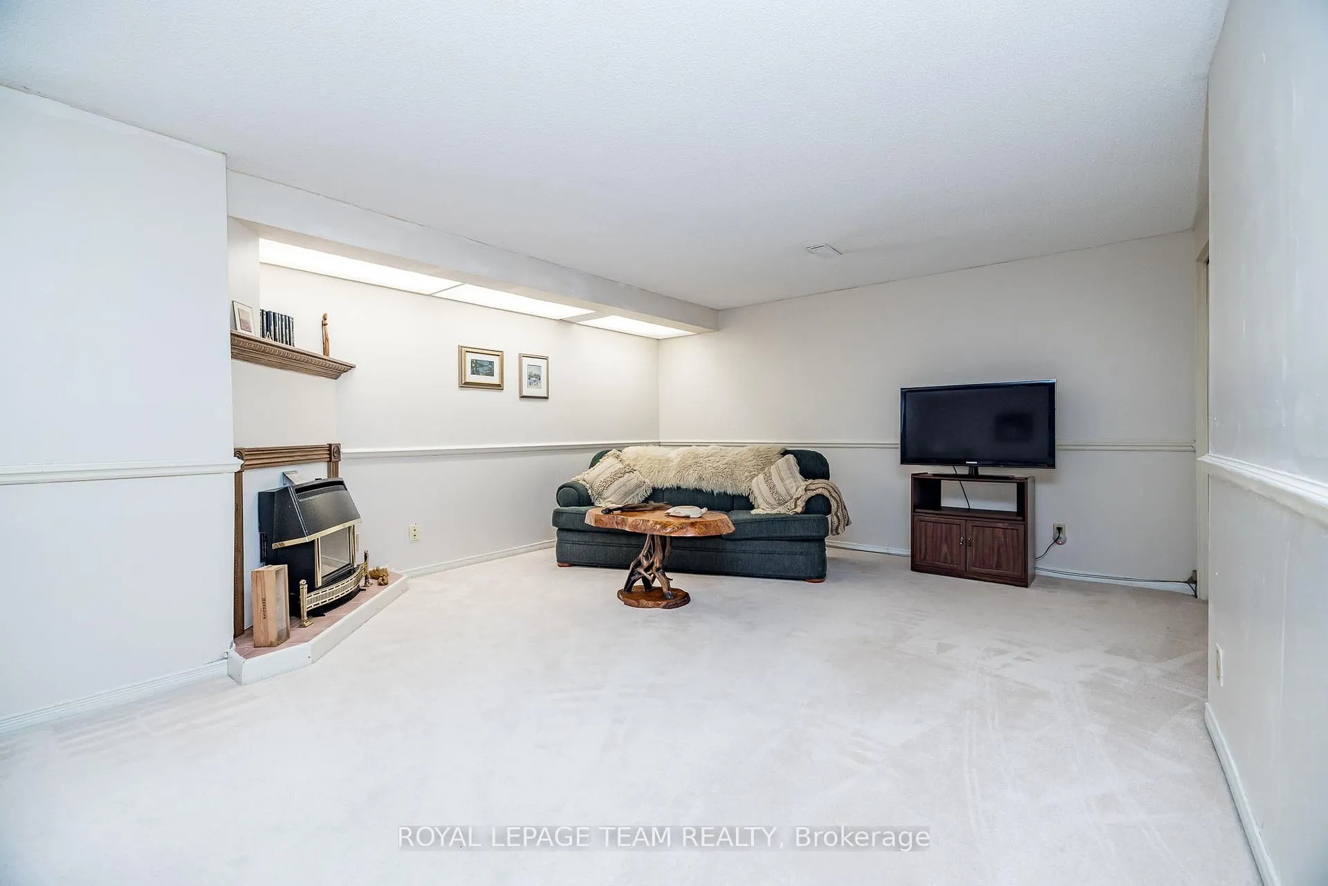 Photo 26 of Unit 13, 25 Pine Needles Court, Ottawa, Stittsville (Central) — HOMEH