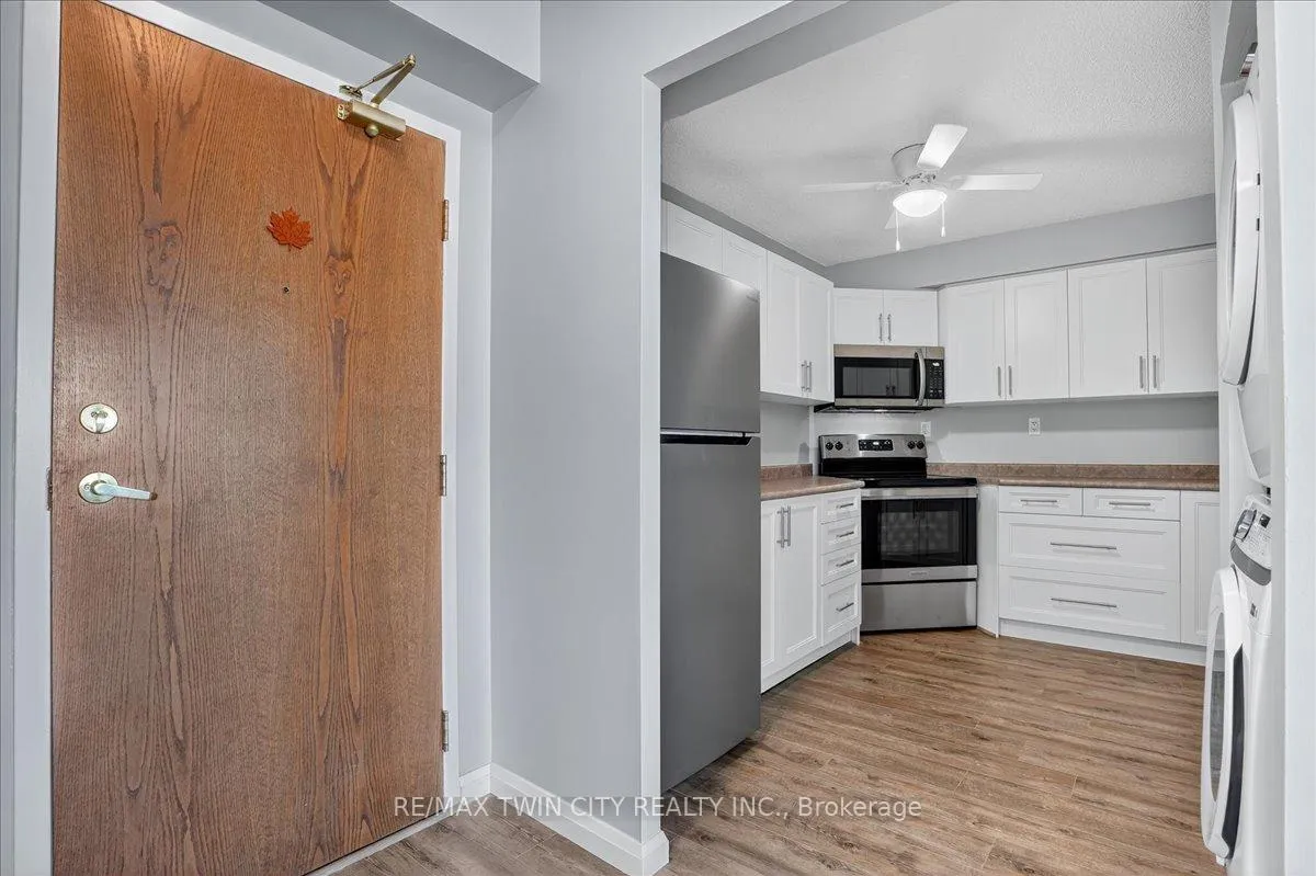 Photo 9 of Unit 506, 3227 King Street E, Kitchener, Chicopee/Freeport — HOMEH