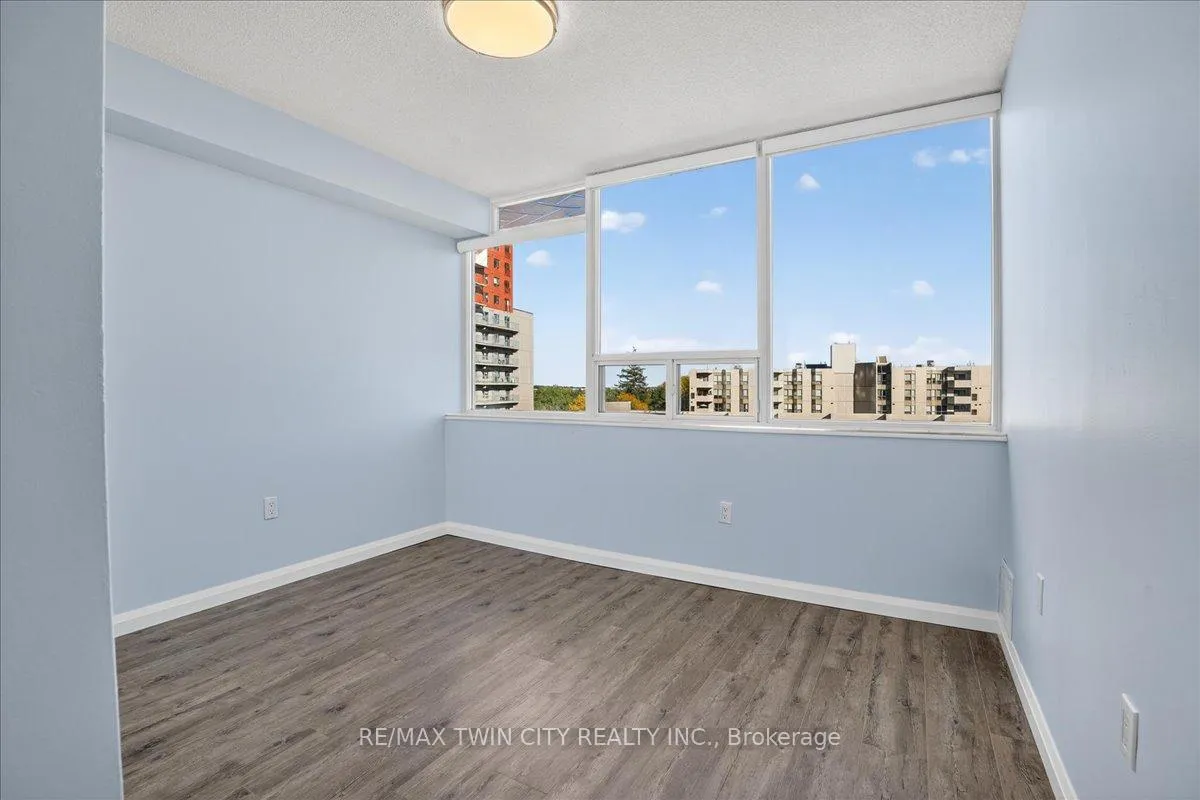 Photo 24 of Unit 506, 3227 King Street E, Kitchener, Chicopee/Freeport — HOMEH