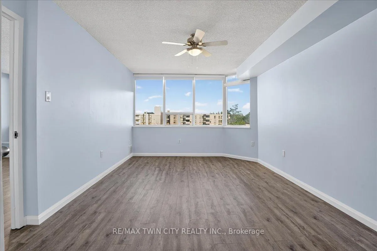 Photo 33 of Unit 506, 3227 King Street E, Kitchener, Chicopee/Freeport — HOMEH