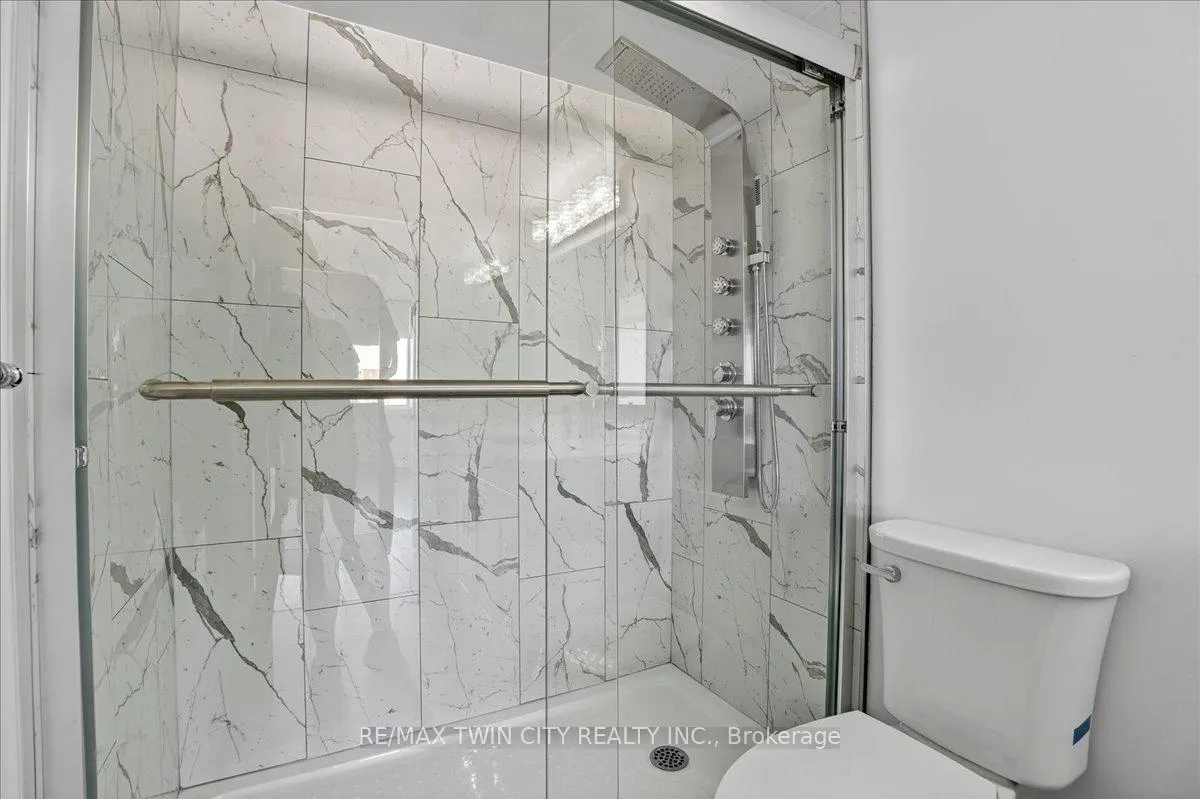 Photo 35 of Unit 506, 3227 King Street E, Kitchener, Chicopee/Freeport — HOMEH