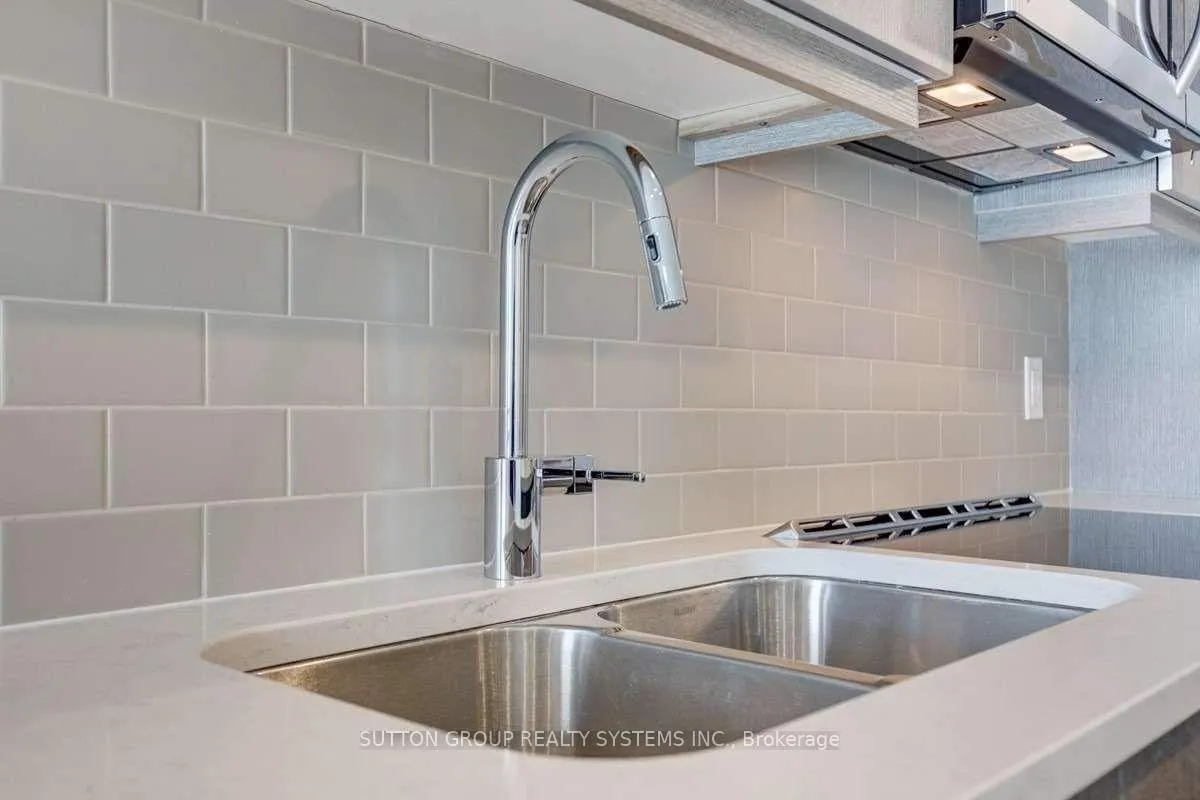 Photo 13 of Unit 422, 1105 Leger Way, Milton, Ford — HOMEH