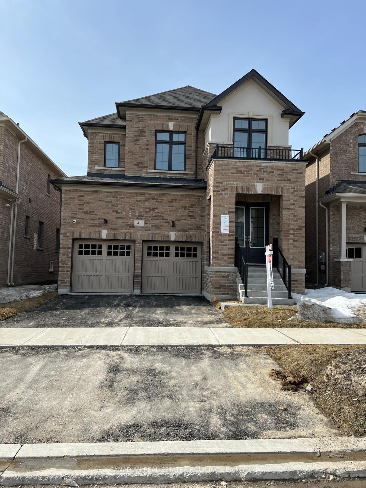 Photo 1 of 45 Donald Ingram Crescent, Georgina, Keswick North — HOMEH