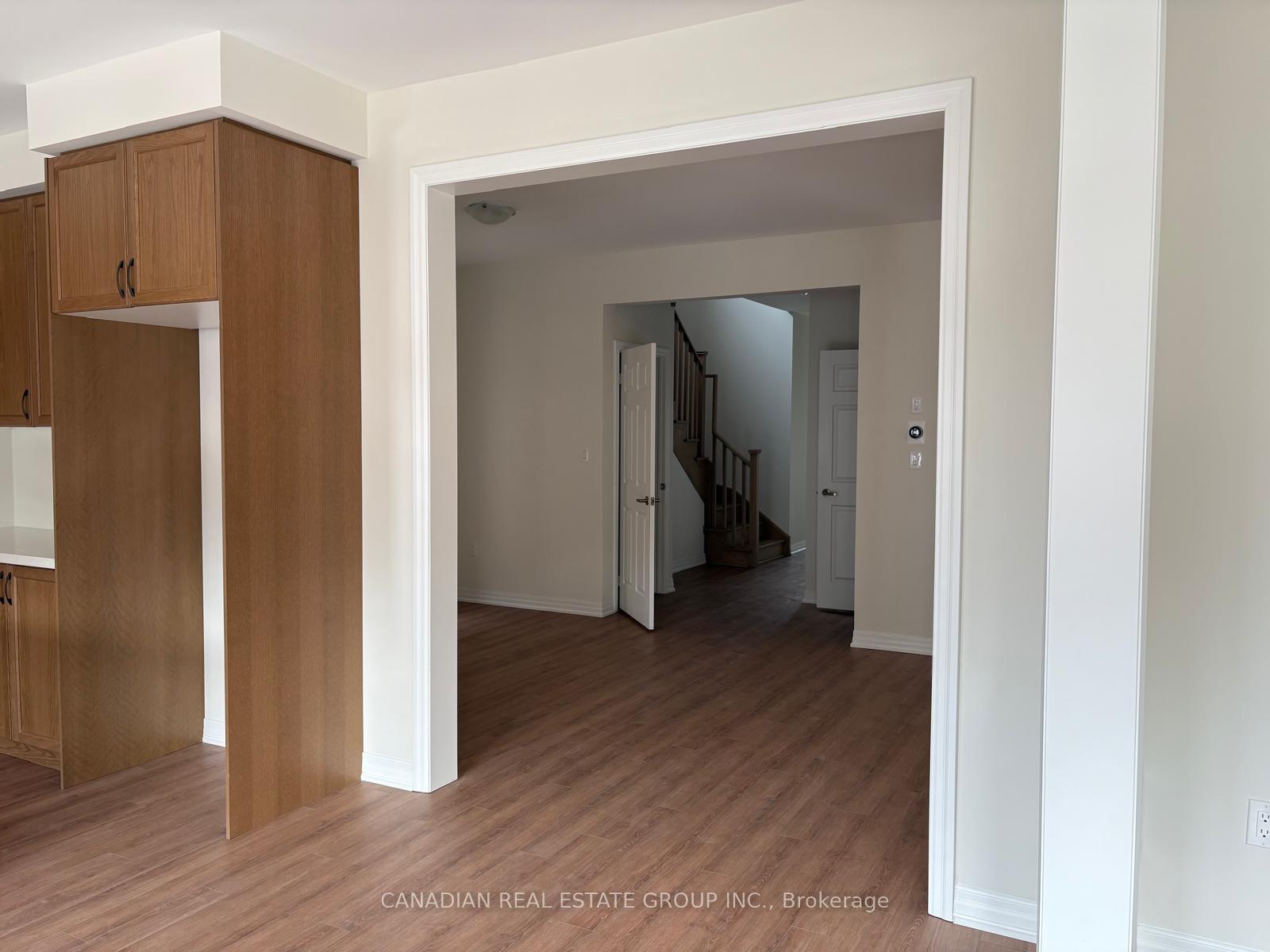 Photo 6 of 45 Donald Ingram Crescent, Georgina, Keswick North — HOMEH