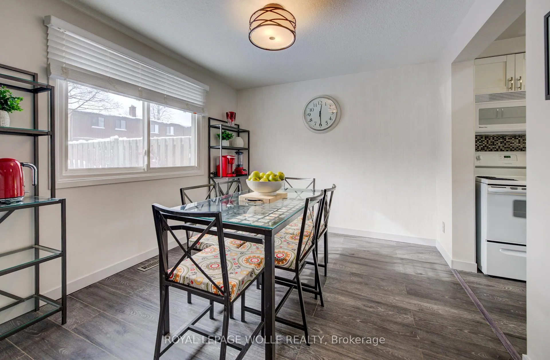 Photo 17 of Unit 1, 285 Sandowne Drive, Waterloo — HOMEH