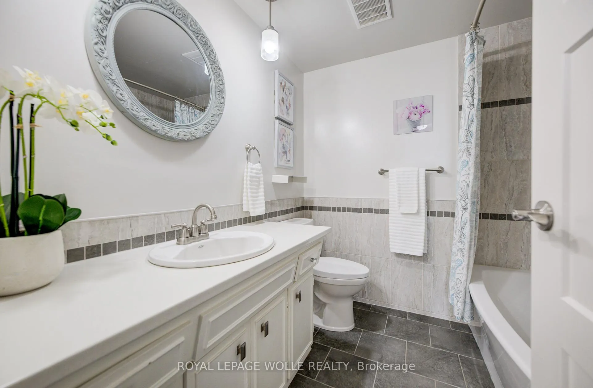Photo 28 of Unit 1, 285 Sandowne Drive, Waterloo — HOMEH