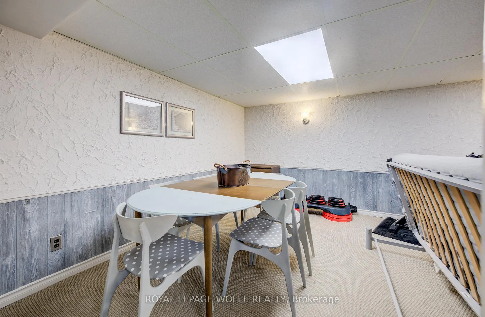 Photo 32 of Unit 1, 285 Sandowne Drive, Waterloo — HOMEH
