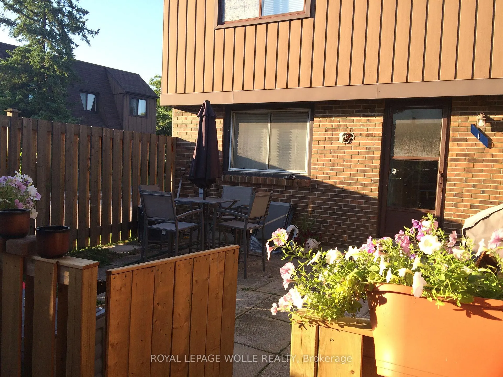 Photo 39 of Unit 1, 285 Sandowne Drive, Waterloo — HOMEH