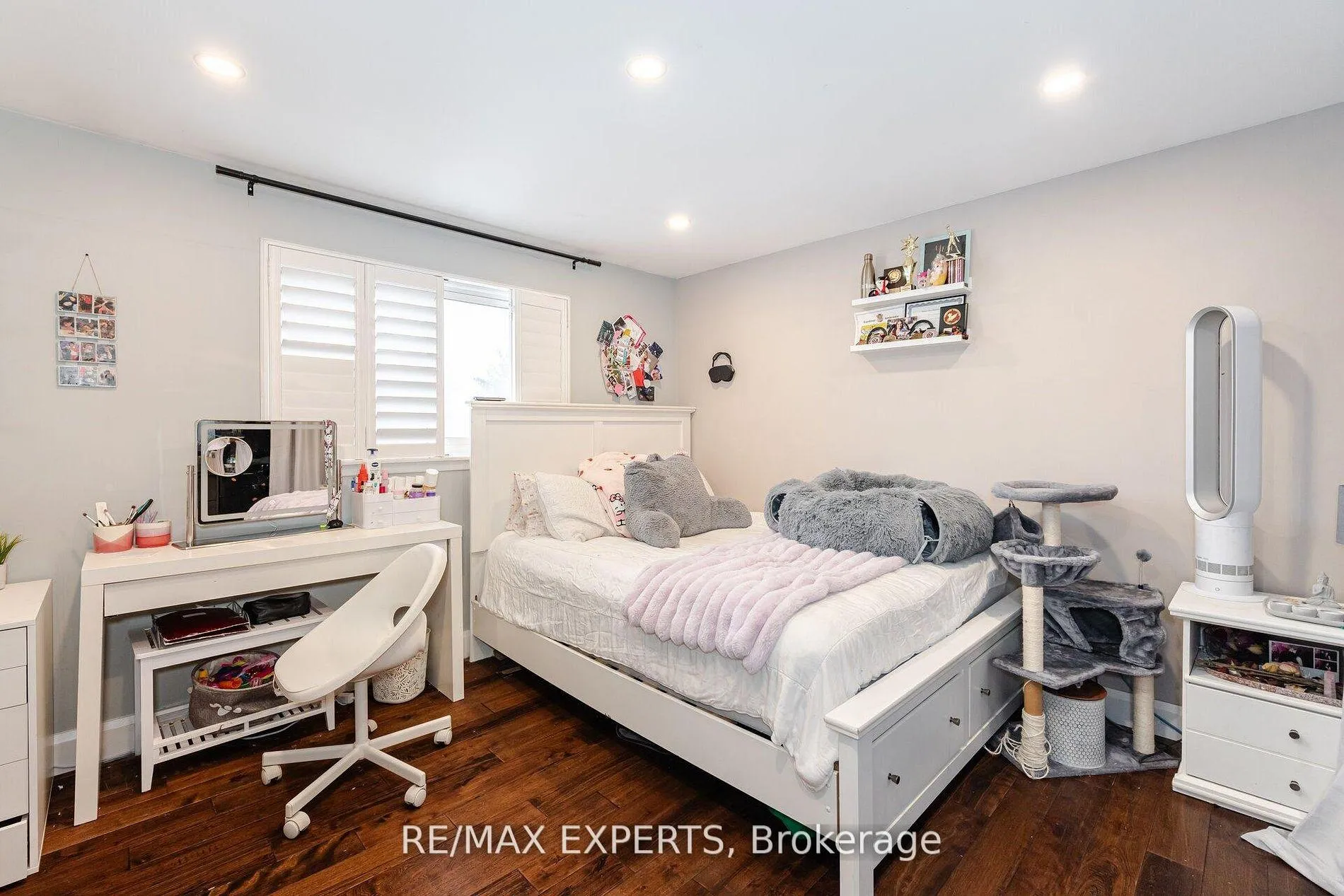 Photo 25 of 92 Ambleside Drive, Brampton, Brampton South — HOMEH