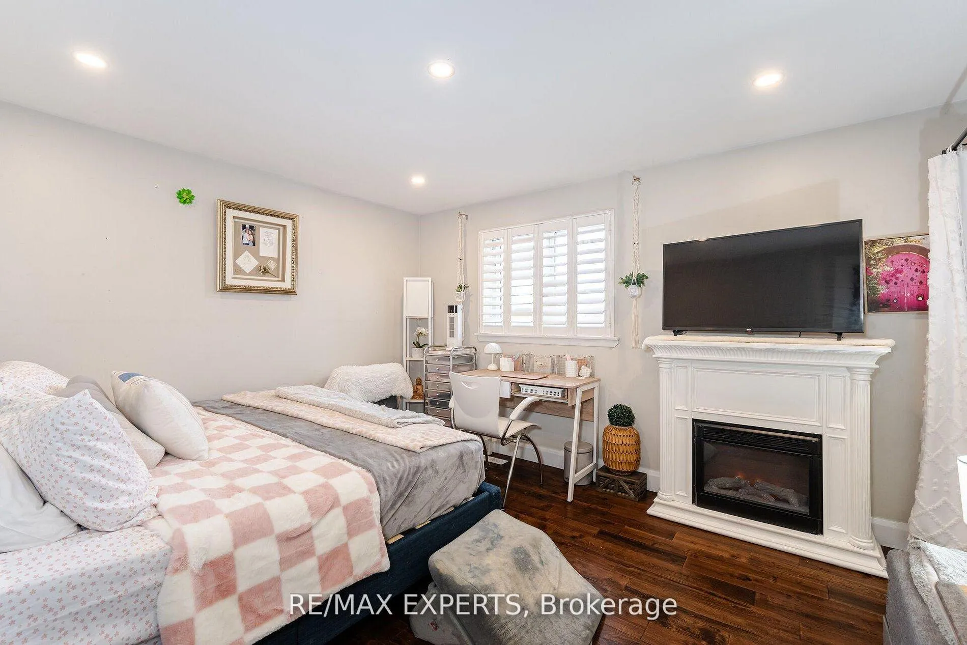 Photo 30 of 92 Ambleside Drive, Brampton, Brampton South — HOMEH